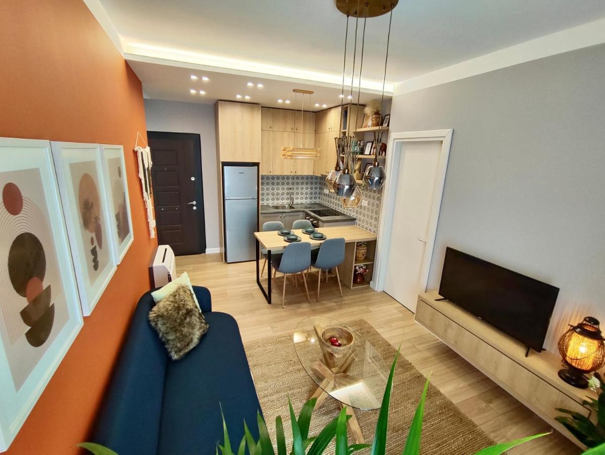 شقة Modern Style 2Br-Apt - 10Min To Skanderbeg Square تيرانا المظهر الخارجي الصورة
