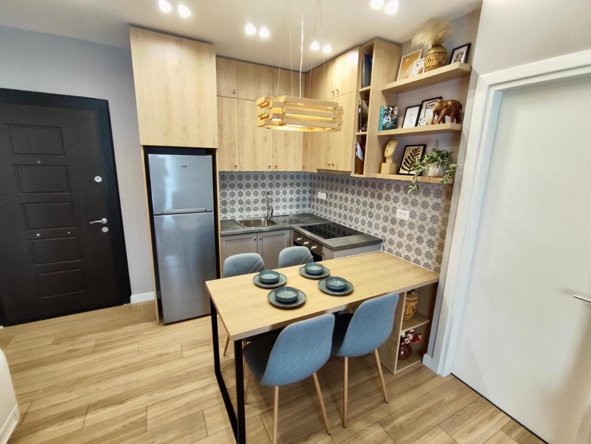 شقة Modern Style 2Br-Apt - 10Min To Skanderbeg Square تيرانا المظهر الخارجي الصورة