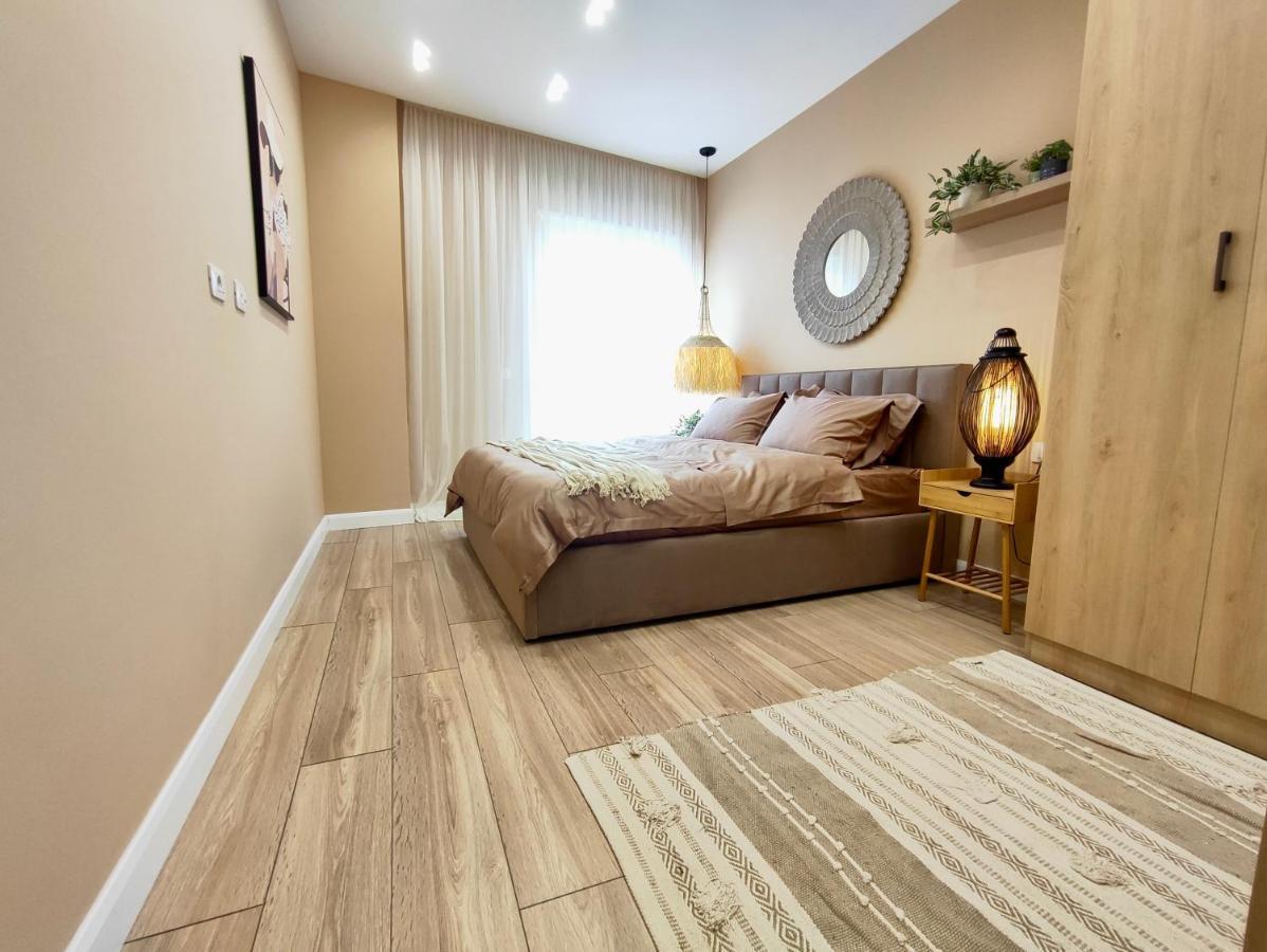 شقة Modern Style 2Br-Apt - 10Min To Skanderbeg Square تيرانا المظهر الخارجي الصورة
